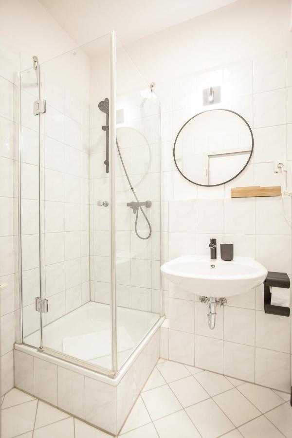 TM Hotel Düsseldorf Buitenkant foto