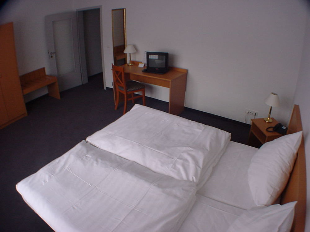 TM Hotel Düsseldorf Buitenkant foto